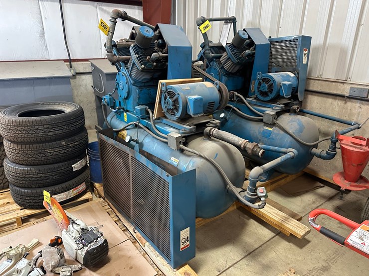 #2865-•-quincy-slt-25-air-compressor-image-2