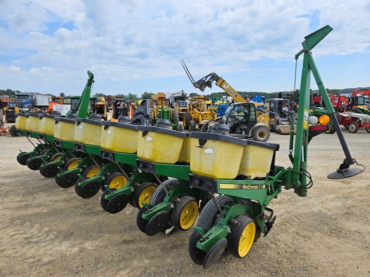 john-deere-7200-image-5