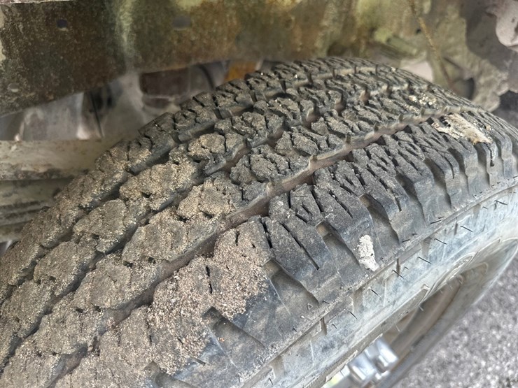 2011-ford-f250-image-44