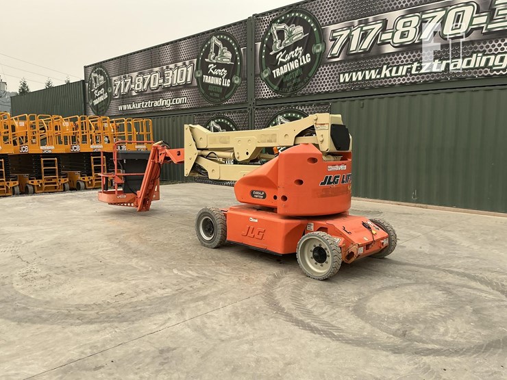 2007-jlg-e400ajpn-image-2