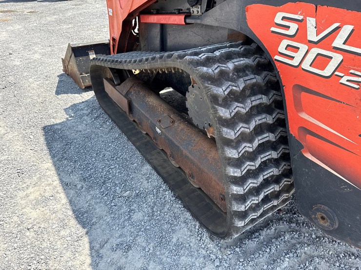 kubota-svl90-2-image-24