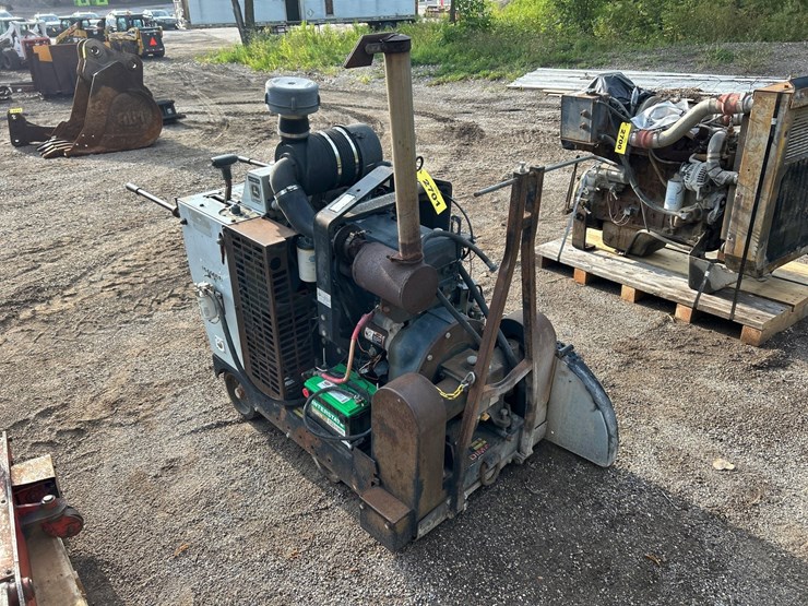 #2701-•-dimas-fs-6600d-walk-behind-diesel-floor-saw-image-4