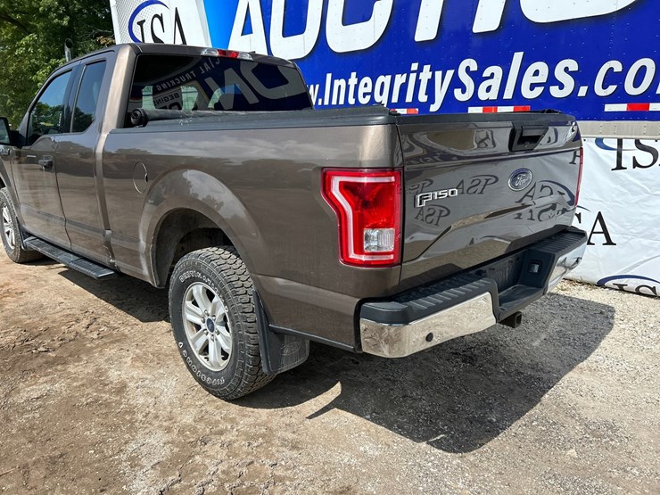 2017-ford-f150-image-7