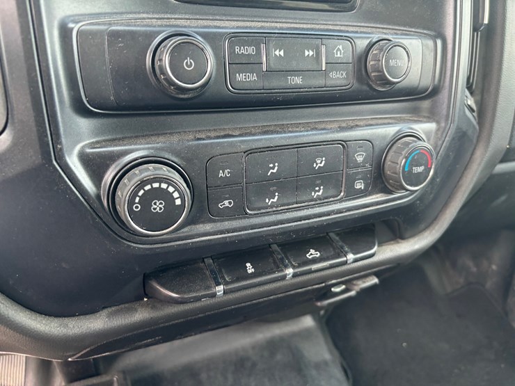 2014-chevrolet-1500-image-55