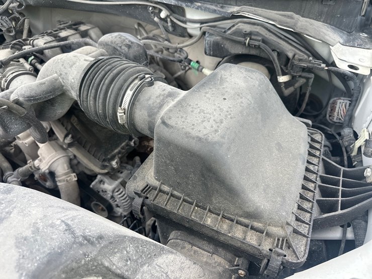 2015-ford-f150-xlt-image-38