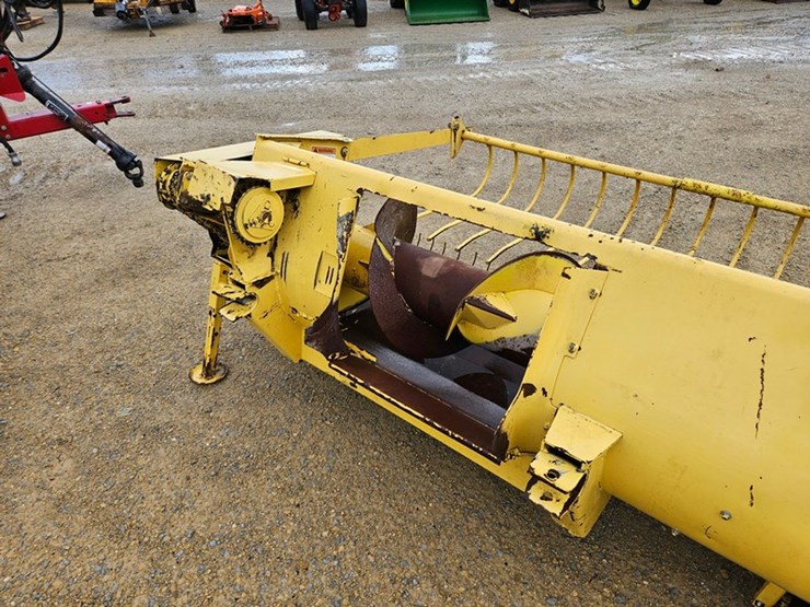 new-holland-900-image-17