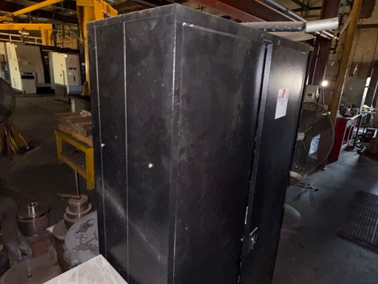 3’w-x-1.6’d-x-6’h-2-door-metal-machine-tool-cabinet-w/-contents-image-9