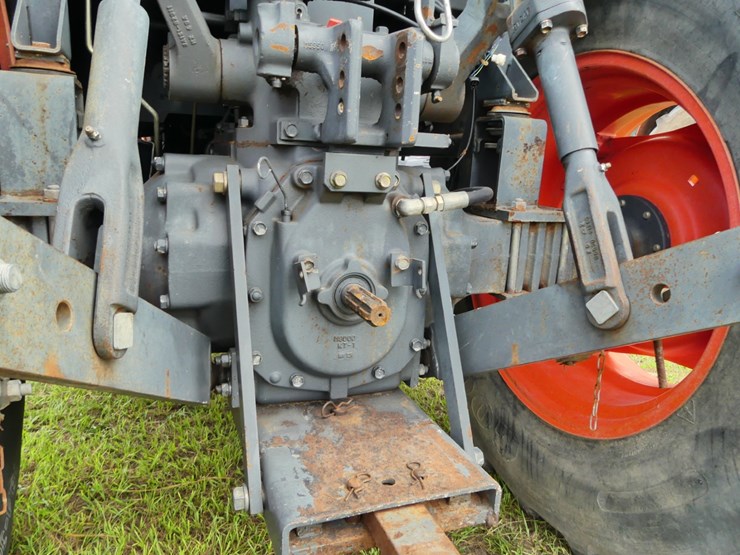 kubota-m9000-image-7