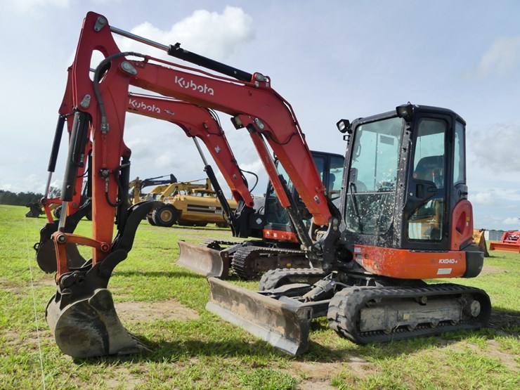 2024-kubota-kx040-4-image-1