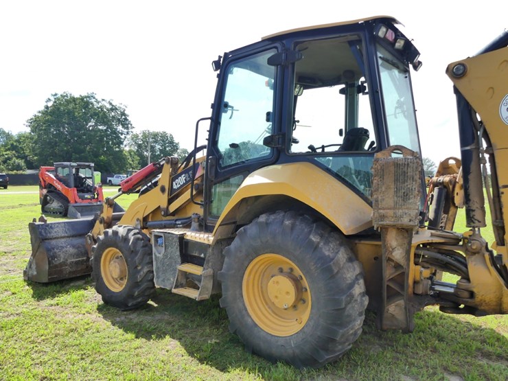 caterpillar-420f2-it-image-4