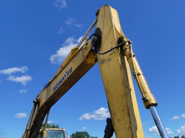 2003-komatsu-pc220-lc-image-10