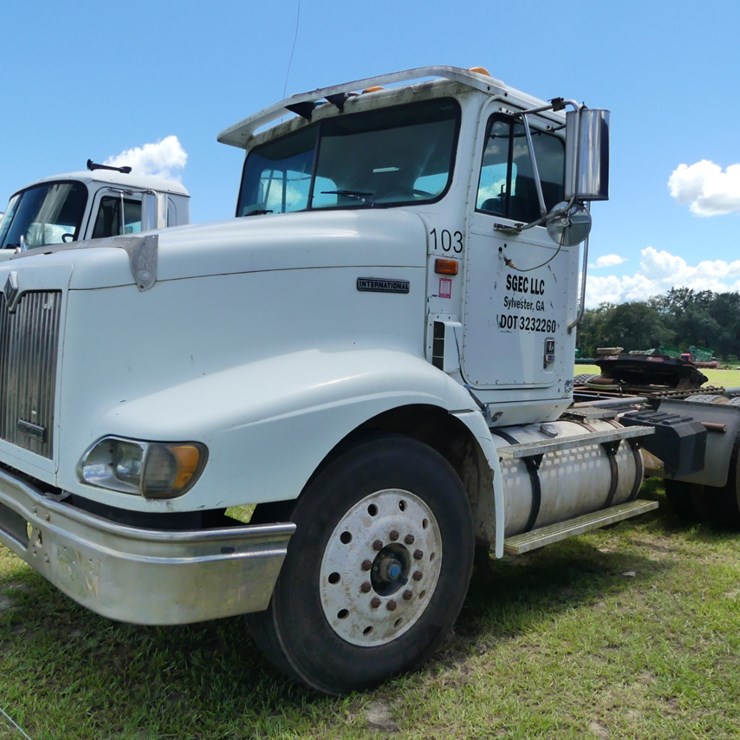 1999 INTERNATIONAL 9200