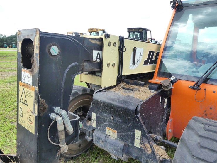 2019-jlg-g5-18a-image-11