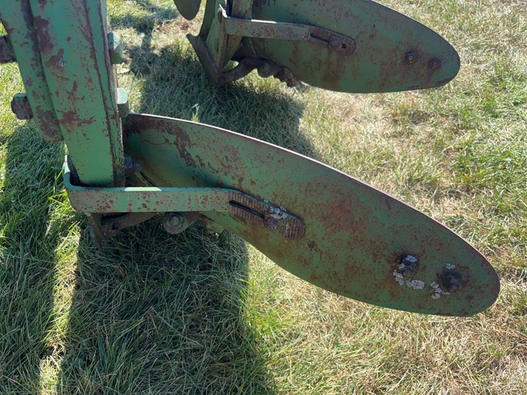 john-deere-14-image-29
