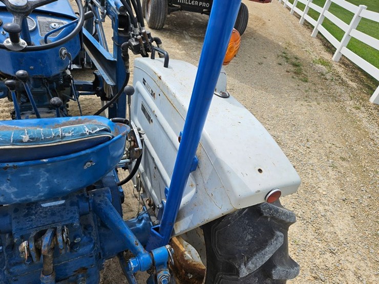 ford-1600-image-19