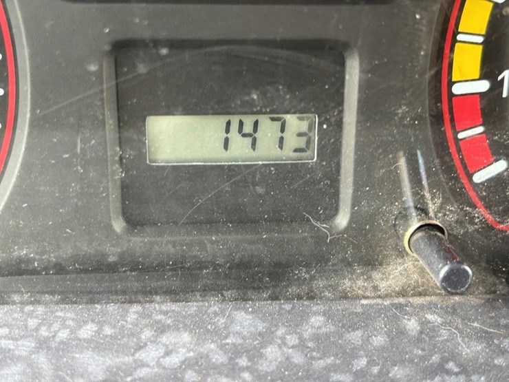 2009-miles-zx40st-image-21