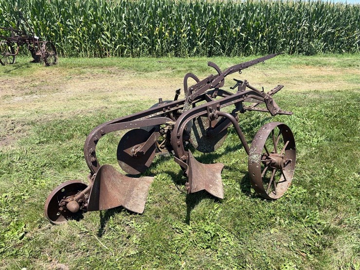 john-deere-14-image-5