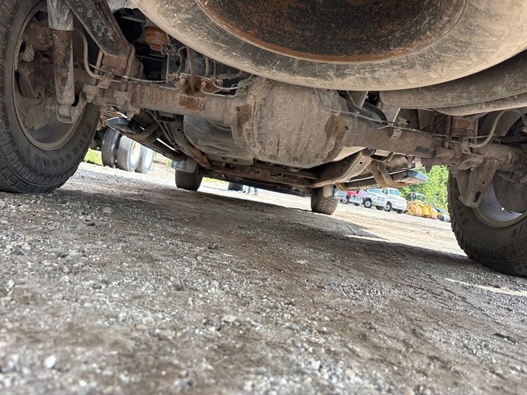 2017-ford-f150-image-21