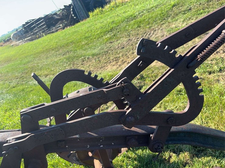 john-deere-14-image-14