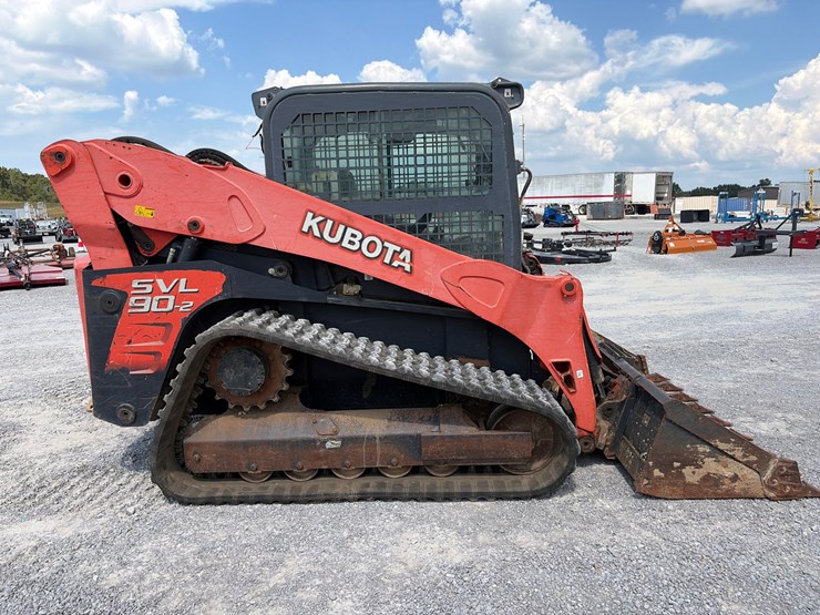 kubota-svl90-2-image-17