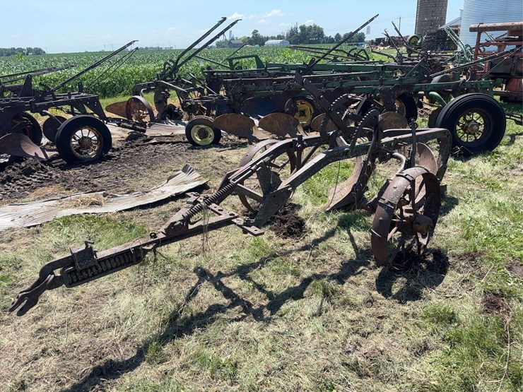 john-deere-14-image-1