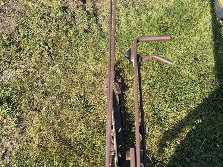 john-deere-14-image-16