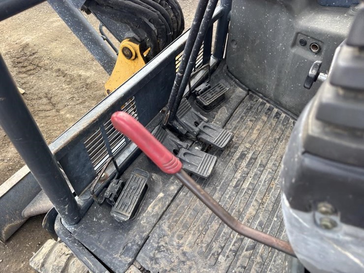 deere-27d-image-33