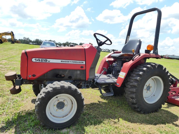 massey-ferguson-1428v-image-2