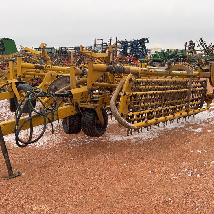 VERMEER R23