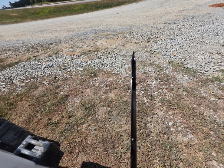 #26217-•-2022-bob-cat-t66-skid-steer-image-16