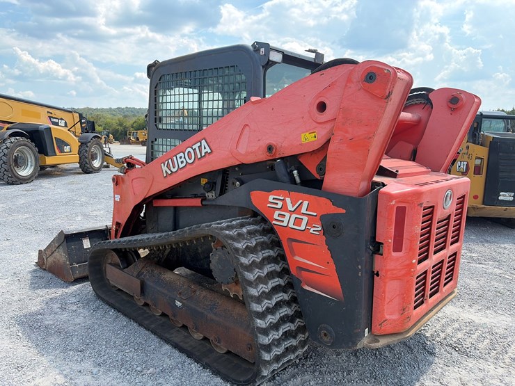 kubota-svl90-2-image-8