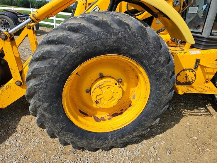 jcb-214s-image-48