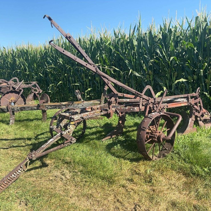 JOHN DEERE 14