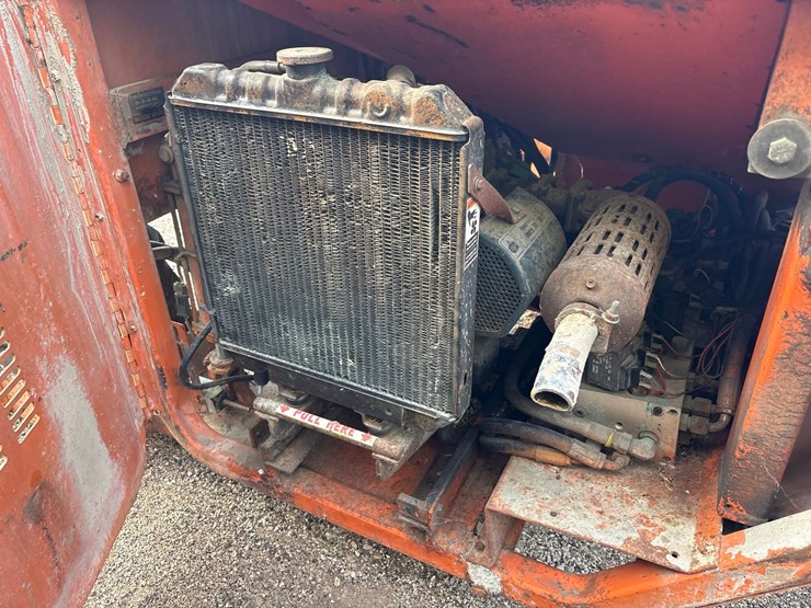 #2718-•-mbw-cg100-curb-machine-image-12