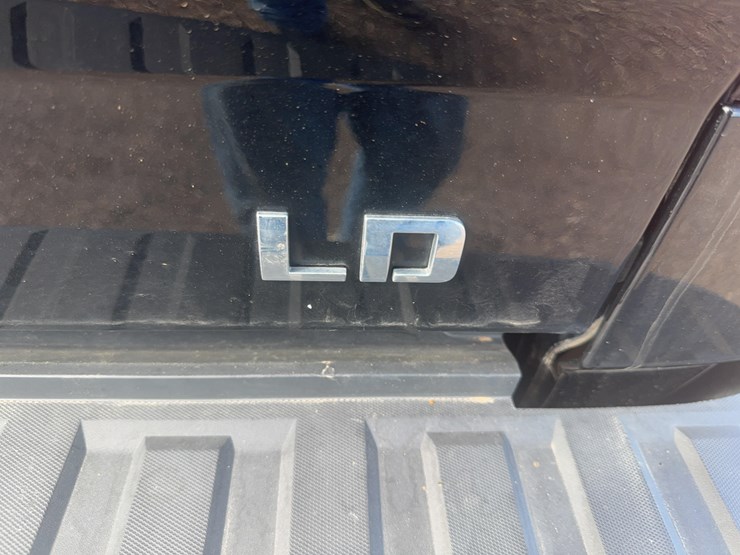 2019-chevrolet-1500-image-16