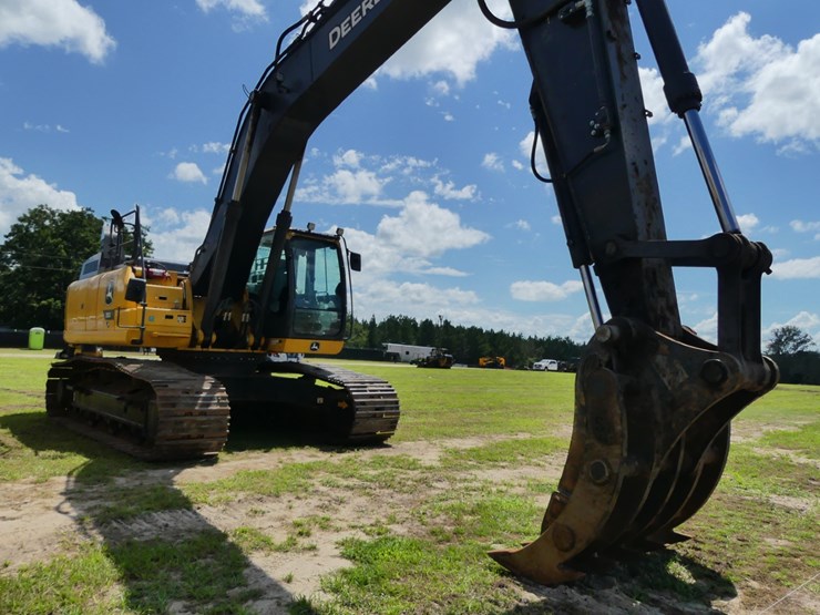 2023-deere-350p-image-2