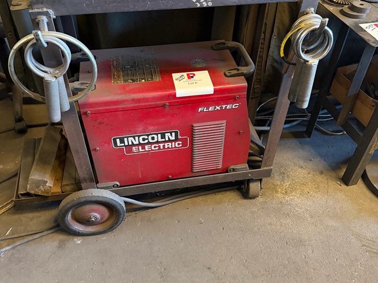 lincoln-electric-flex-tec-450-welder-w/-flex-feed-84-wire-feeder-&-bug-0-support-stand-image-4