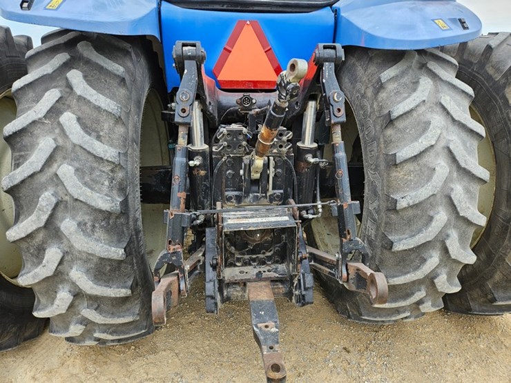 new-holland-tg285-image-21