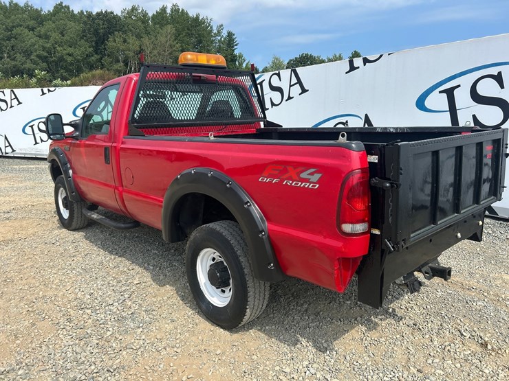 2004-ford-f350-image-3