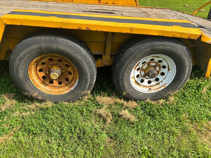 #2312-•-2006-redi-haul-16'-tandem-axle-trailer-image-41
