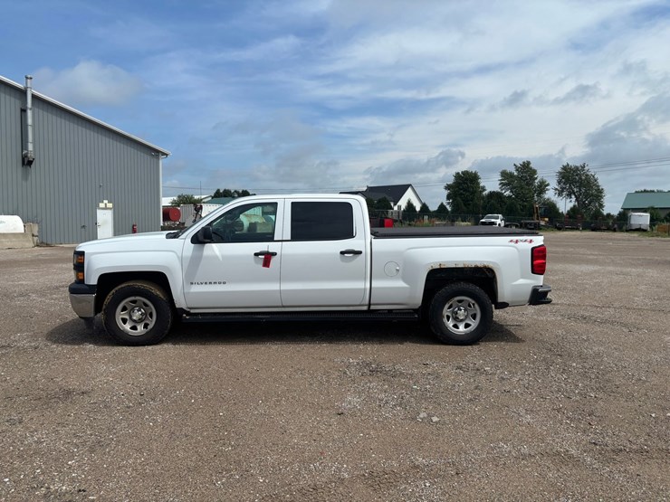 2014-chevrolet-1500-image-2