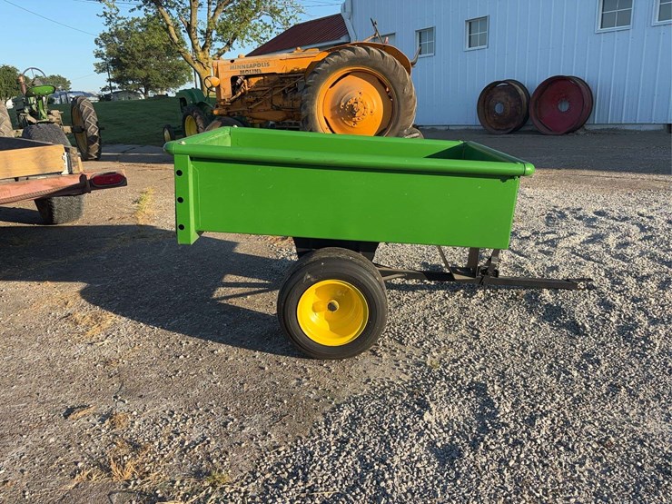 john-deere-80-lawn-and-garden-cart-image-4