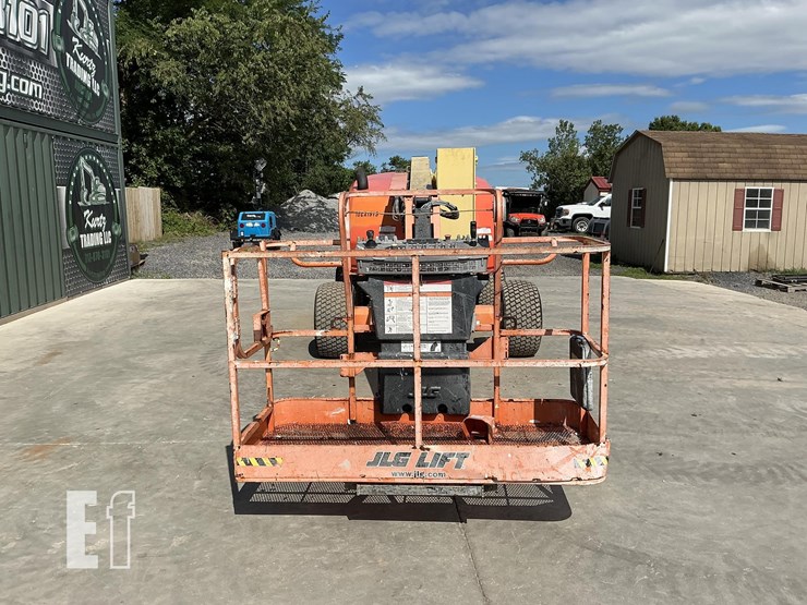 2021-jlg-450aj-image-7