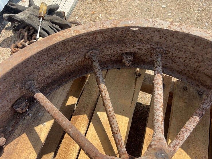 john-deere-24-image-11