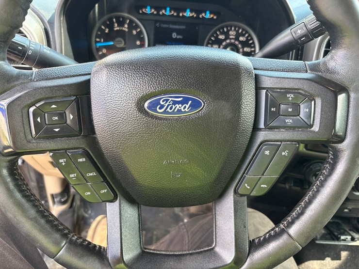 2017-ford-f150-image-52