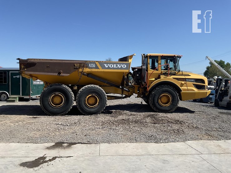 2015-volvo-a25g-image-5
