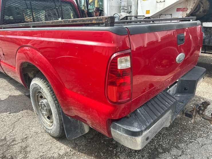 2011-ford-f250-image-15