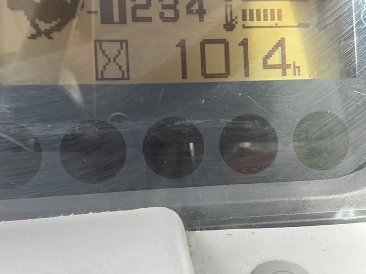 2015-massey-ferguson-1552-image-17