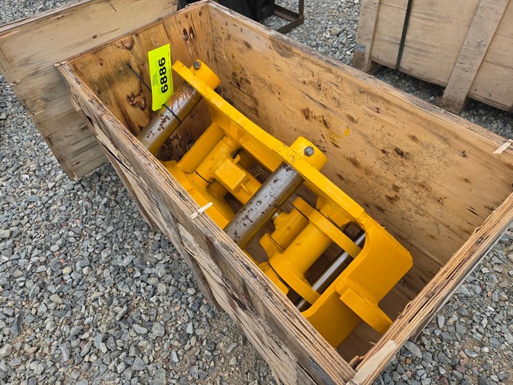 caterpillar-312-image-10