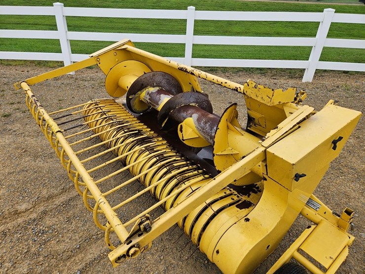 new-holland-900-image-13